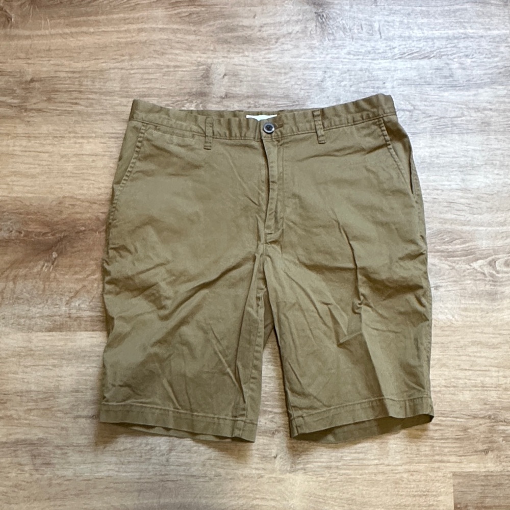 Goodfellow & Co Men's Brown Flat Front Shorts